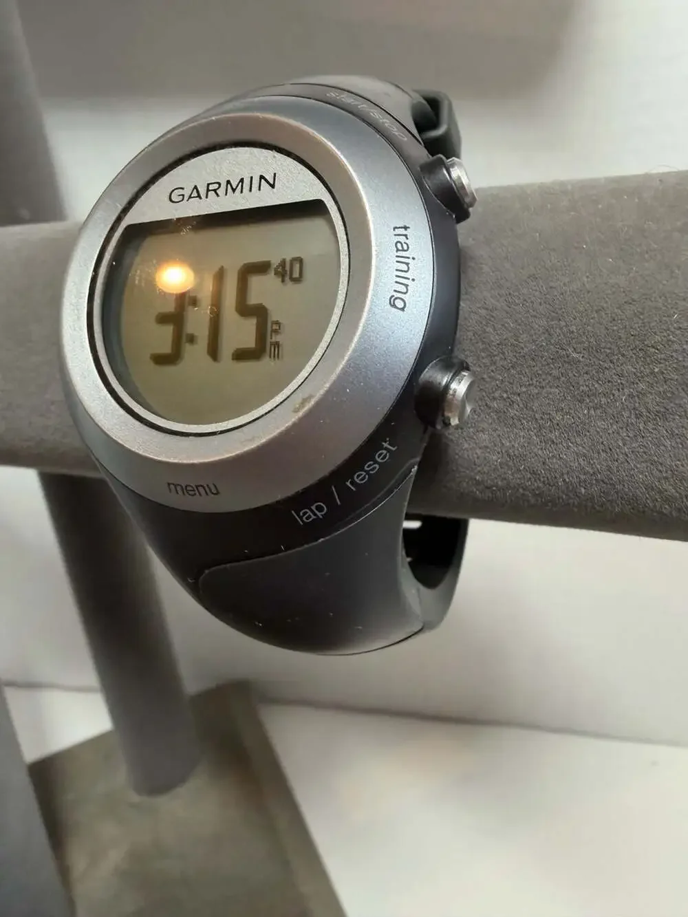 Garmin Forerunner 405 GPS Sport Running Watch with Charger